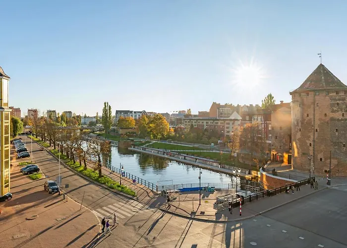 מלון Apartament Szafarnia Waterline, Marina